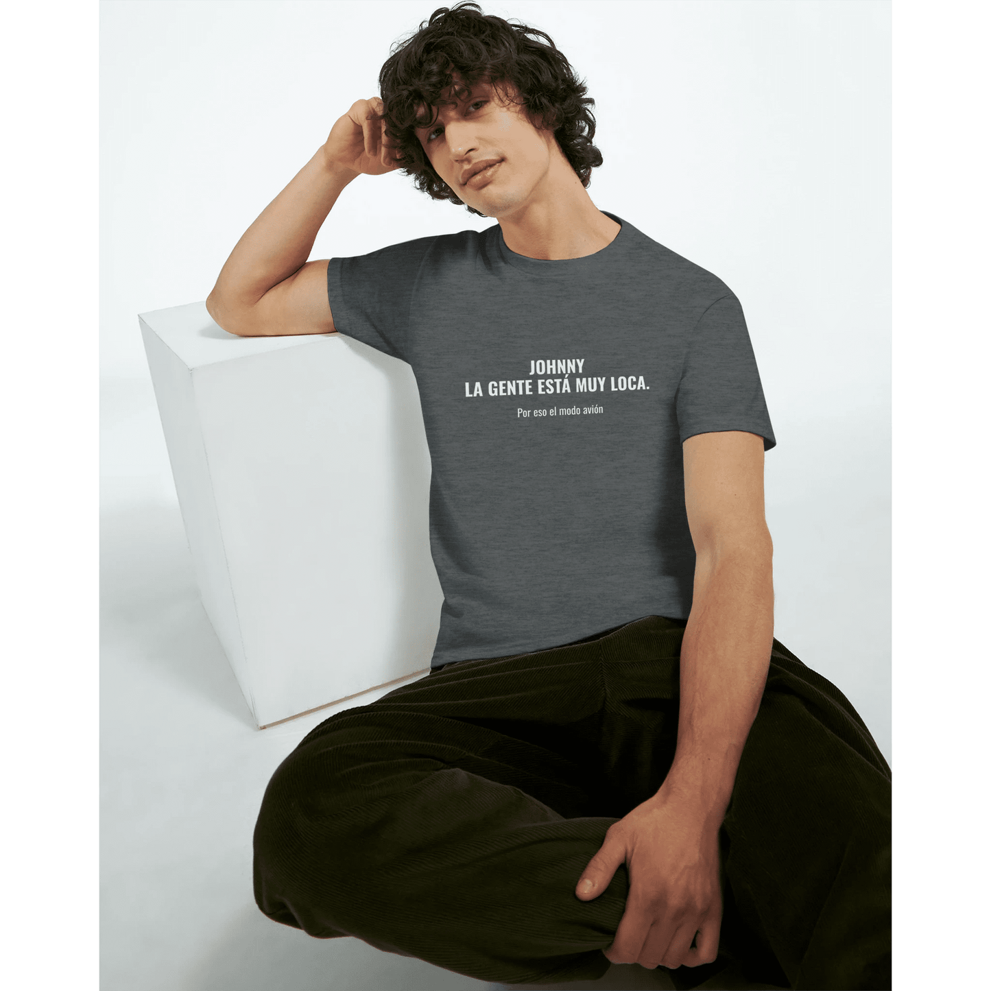 Johnny, la Gente Está Muy Loca · Camiseta Oversized WBL - Wellness Brands