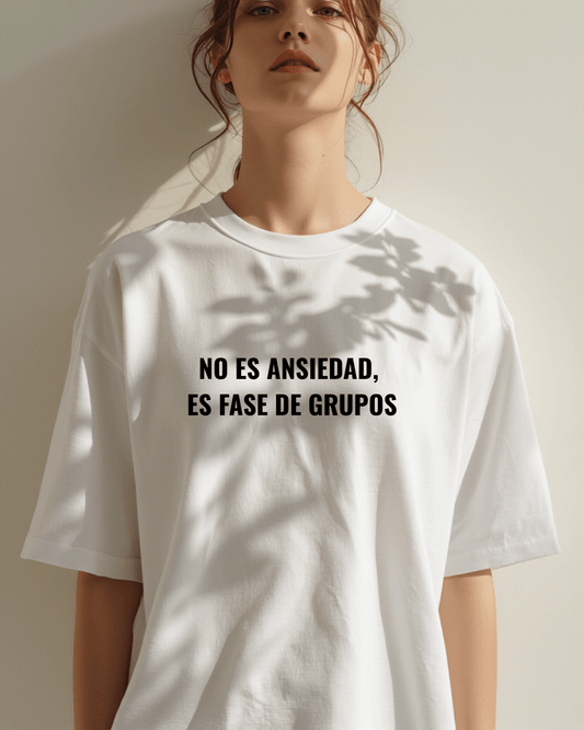 No Es Ansiedad, Es Fase de Grupos · Camiseta Edición Limitada WBL - Wellness Brands