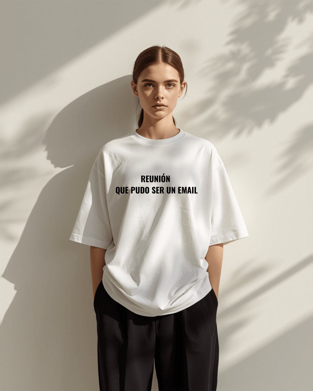 Reunión que Pudo Ser un Email · Camiseta Oversized WBL - Wellness Brands